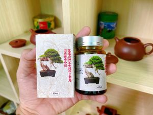 Thuốc Bôi Lũa cho cây gỗ mềm LƯU HUỲNH  màu Trắng Ngà