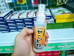 Chai xịt rửa dụng cụ Razorsaw 100ml nội địa Nhật Bản